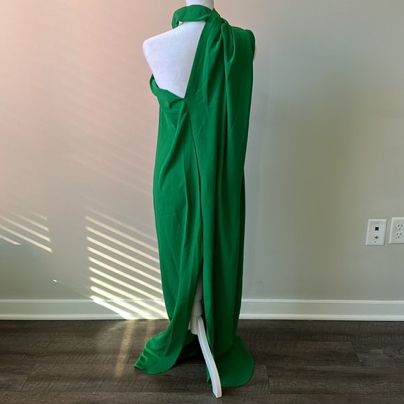 Off-the-Shoulder Dress - Picture 4 of 4